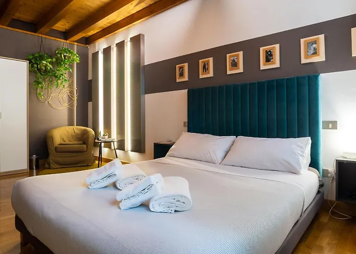 Castelmenardo39 Pensjonat 4*