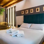 Castelmenardo39 Vendégház 4*