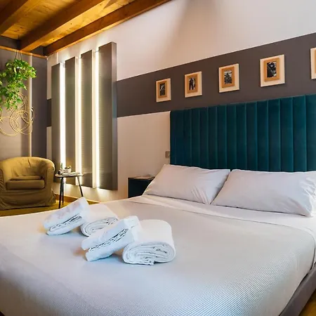 Castelmenardo39 Гостевой дом 4*