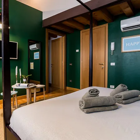 Castelmenardo39 بيت ضيافة 4*